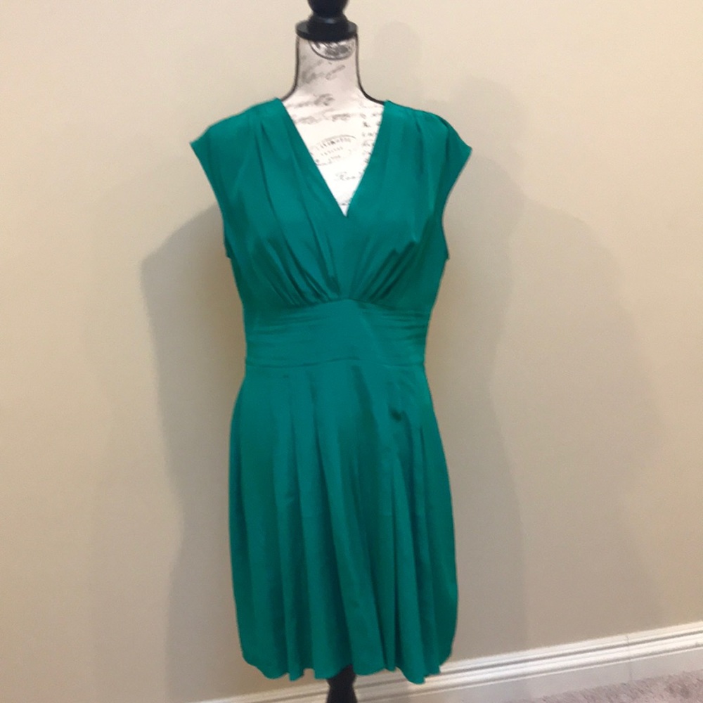 Anthropologie green silk dress sz medium